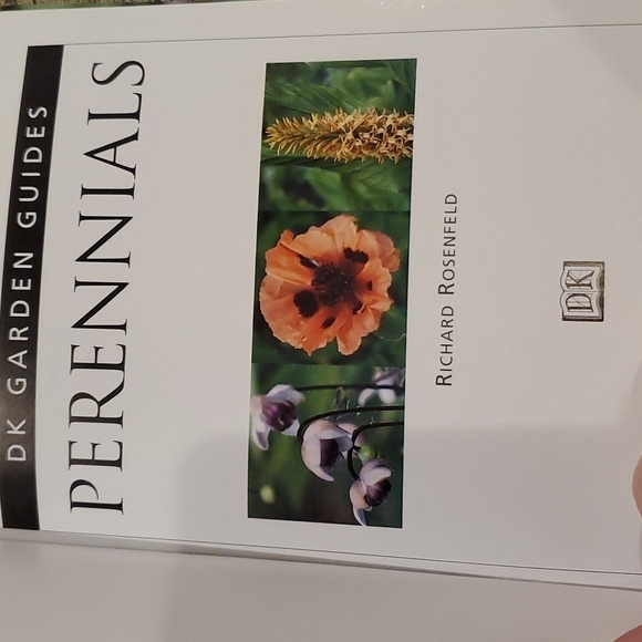 DK Garden guide Perennials 2003 paperback by Richard Rosenfeld 320 pages - Picture 2 of 8